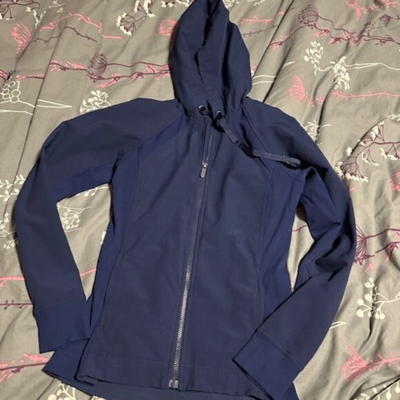Lululemon Jacket size 4 - Picture 1 of 3